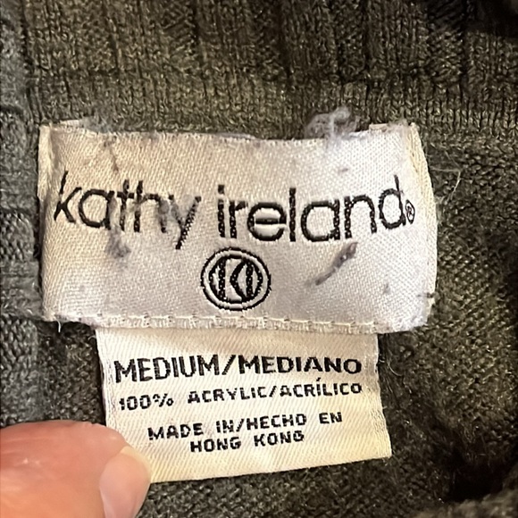 Kathy Ireland turtle neck sweater medium - Picture 7 of 8